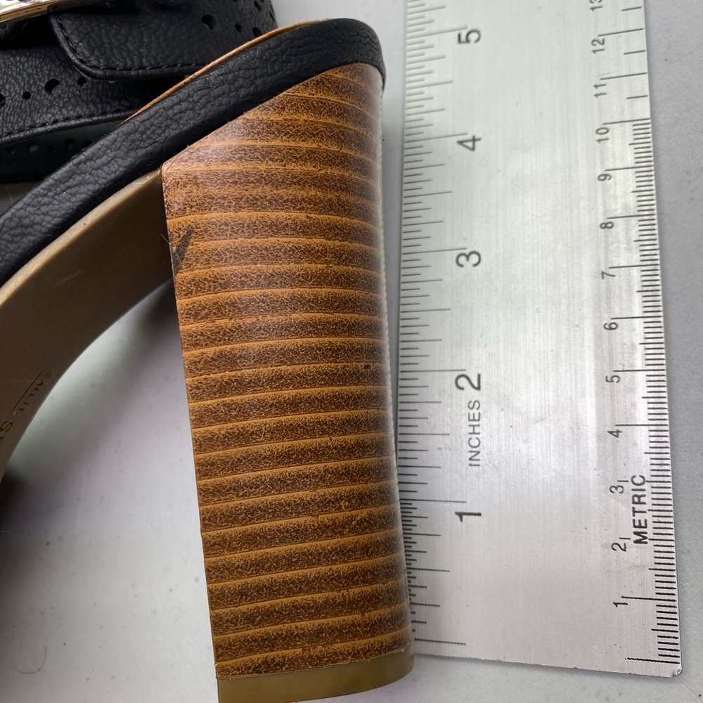Call it Spring BLK Covered Sandals, 8 Winter Sale - Picture 7 of 10